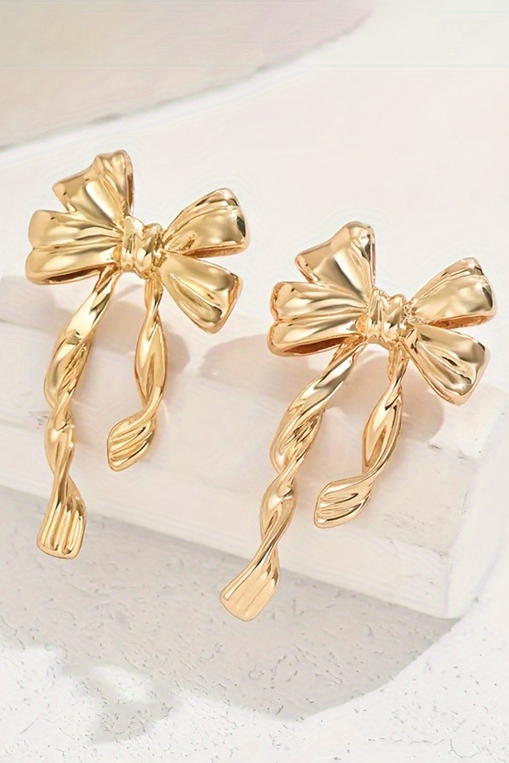 Golden Elegant Bow Earrings